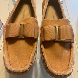 Isaac Mizrahi Loafers New in Box 9.5W Beige Fabric (like velvet).